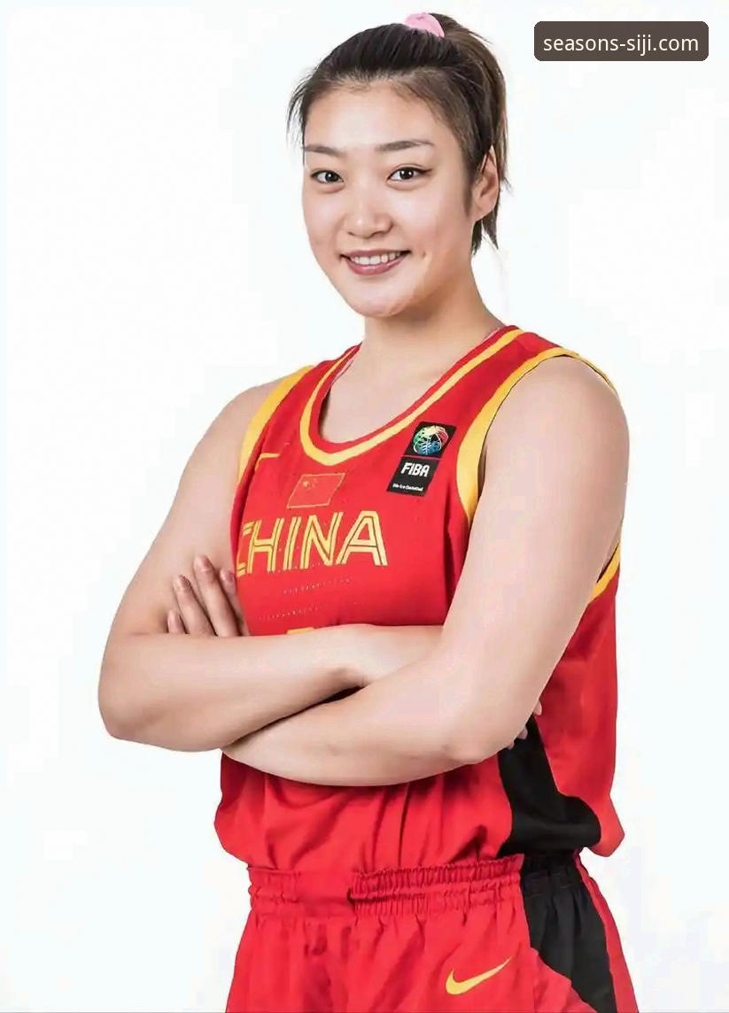 中国女篮资格赛关键一胜，战术调整与球员爆发成看点